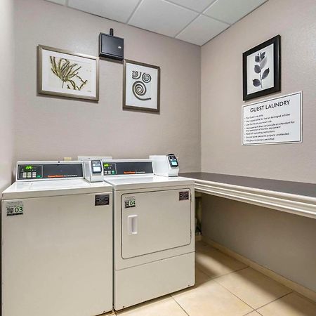 Country Inn & Suites By Radisson, Tampa Airport North, Fl West Chase Exteriör bild
