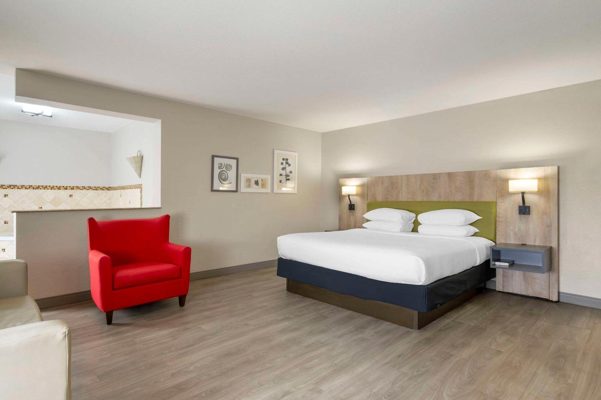 Country Inn & Suites By Radisson, Tampa Airport North, Fl West Chase Exteriör bild