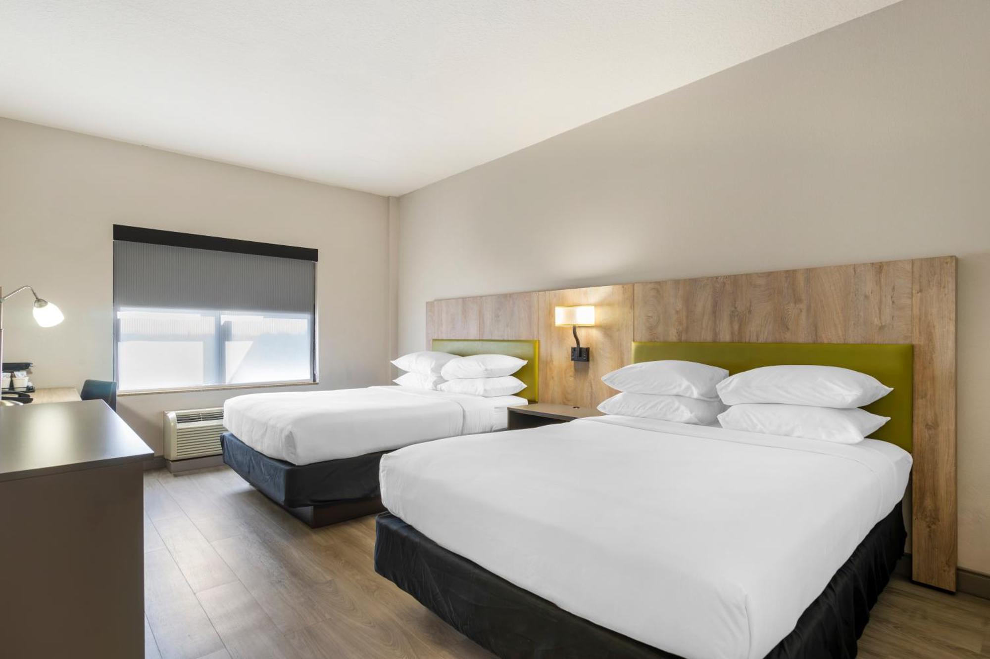 Country Inn & Suites By Radisson, Tampa Airport North, Fl West Chase Exteriör bild