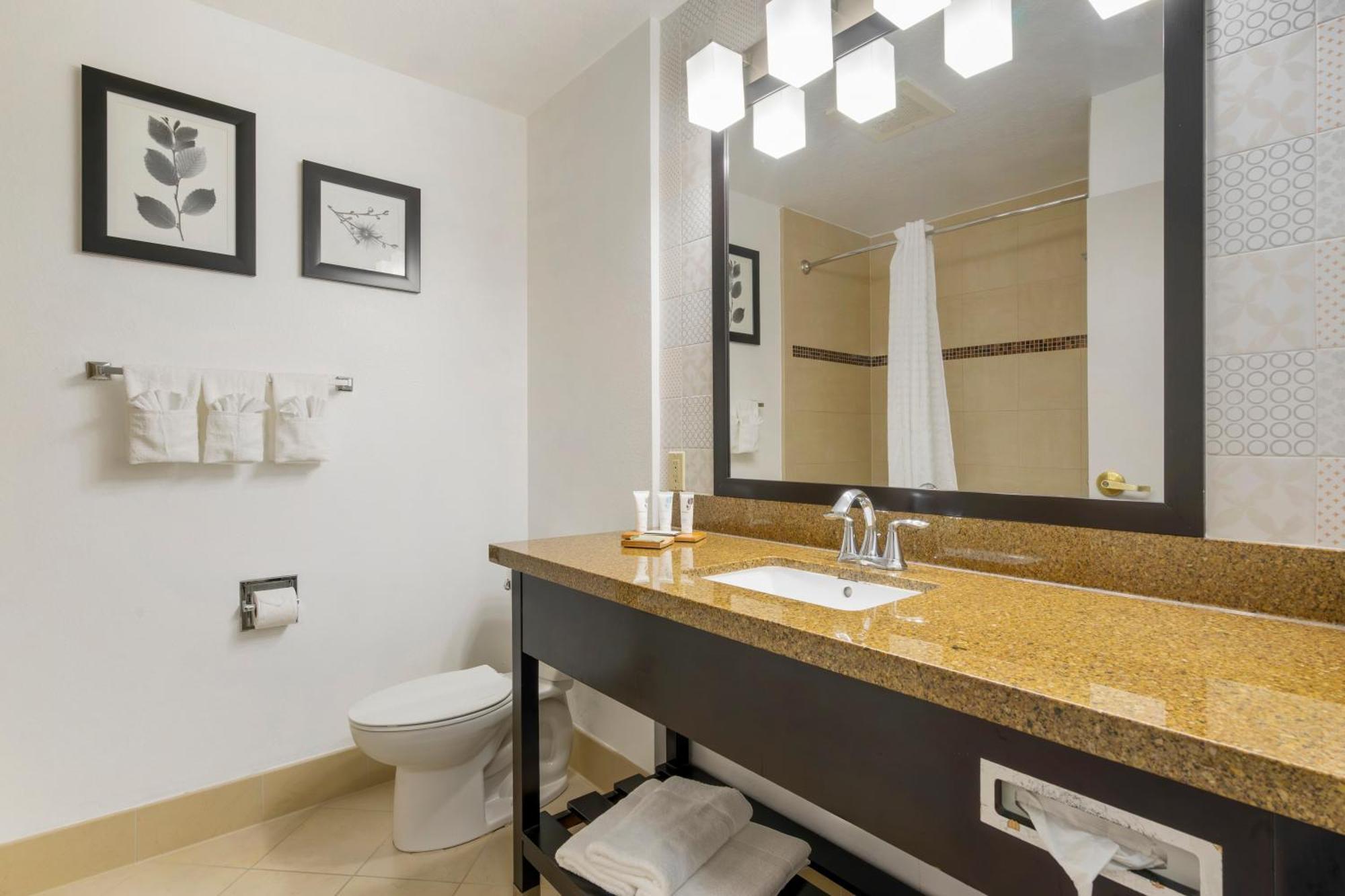 Country Inn & Suites By Radisson, Tampa Airport North, Fl West Chase Exteriör bild